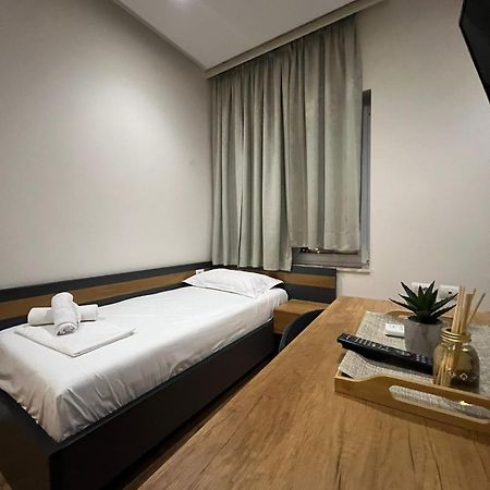 Urban Room 5 ティラナ エクステリア 写真